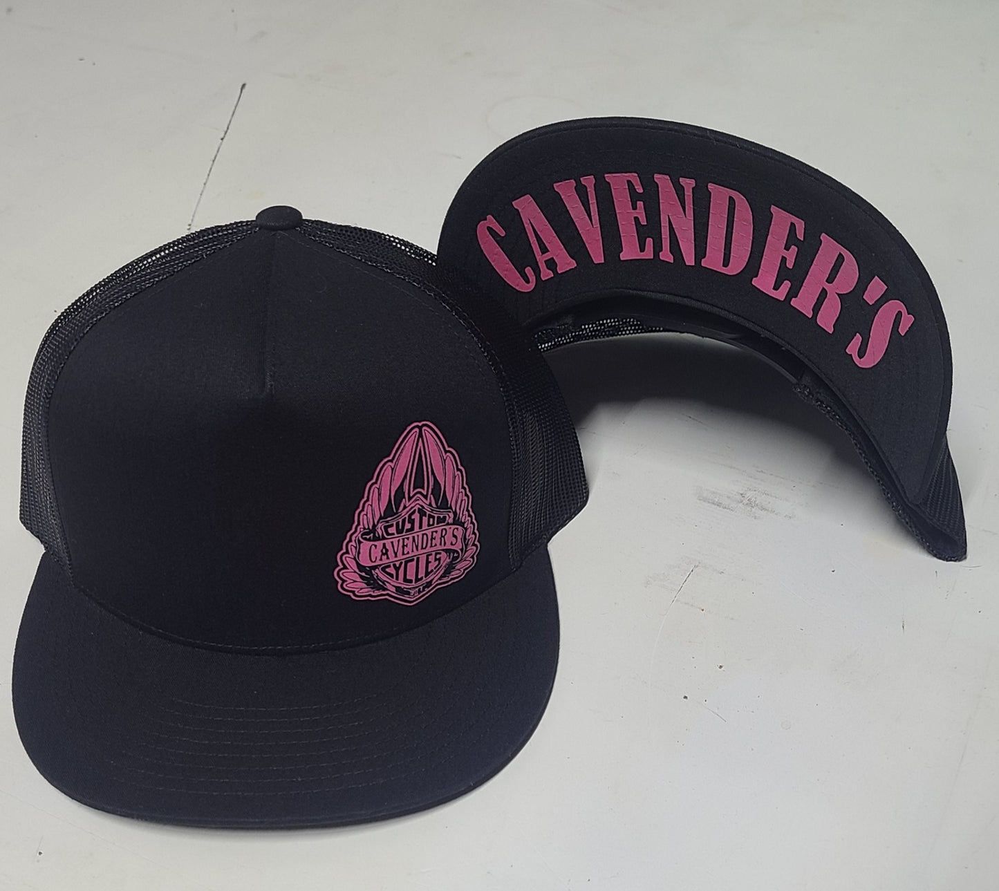 LOGO(PINK) CAVENDER'S HAT