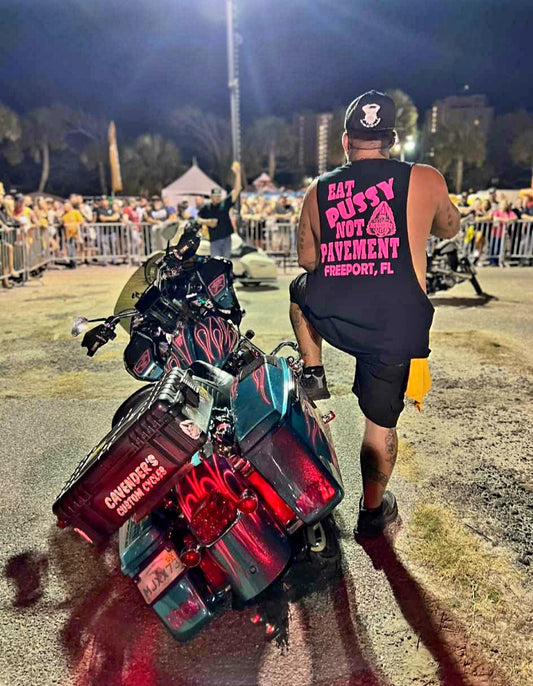 EAT PUSSY NOT PAVEMENT T-SHIRT (PINK DESIGN)